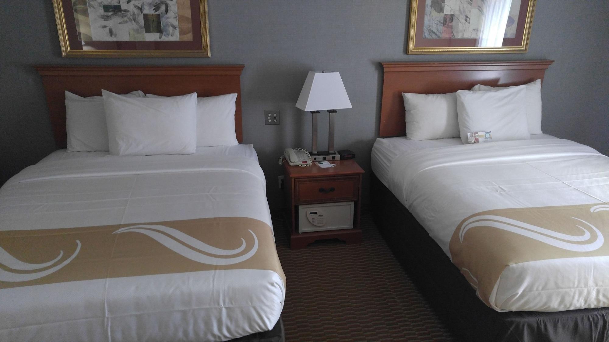 Quality Inn Westfield - Springfield Экстерьер фото