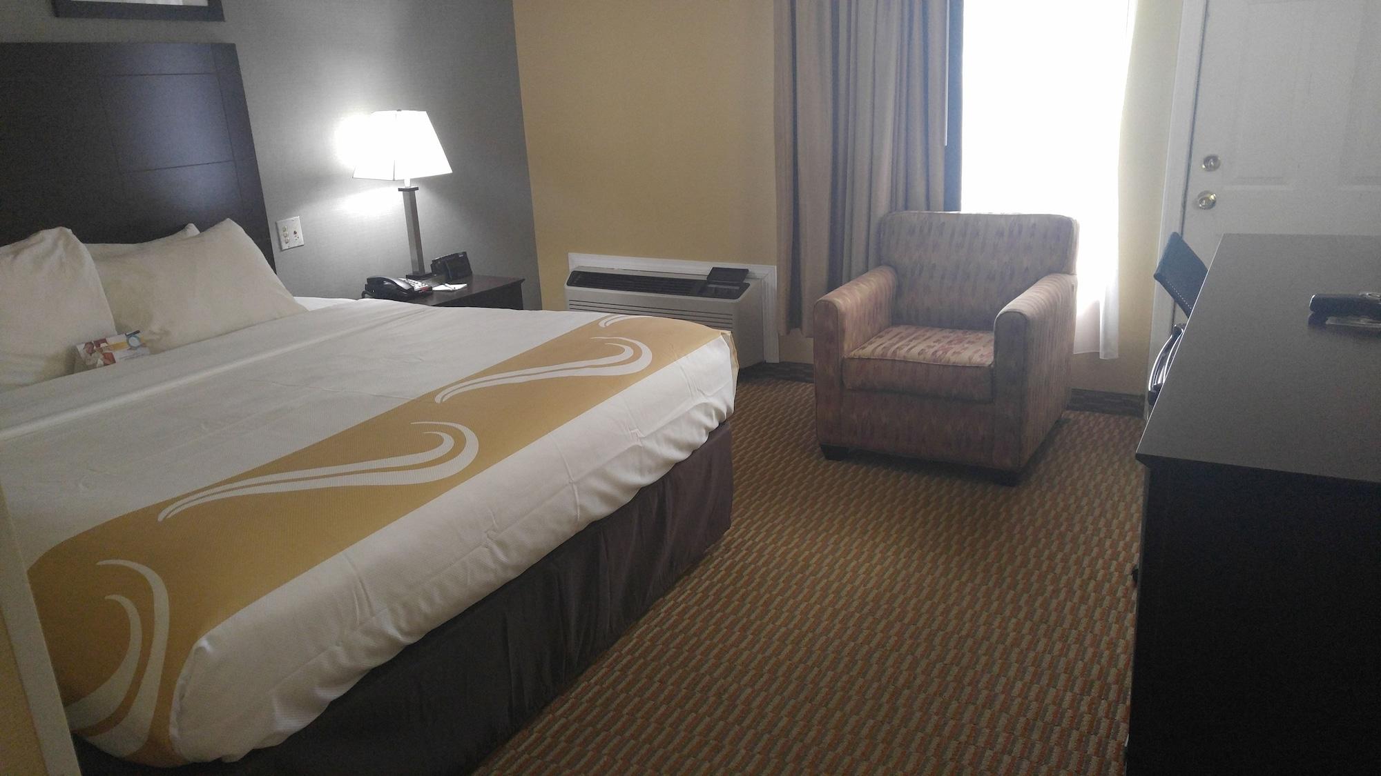 Quality Inn Westfield - Springfield Экстерьер фото