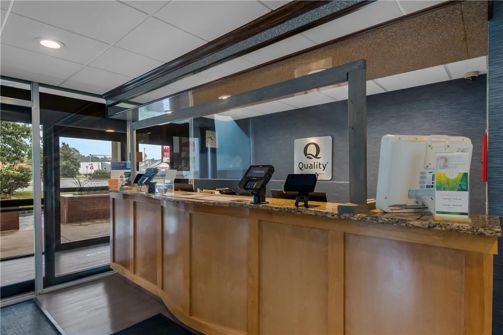 Quality Inn Westfield - Springfield Интерьер фото